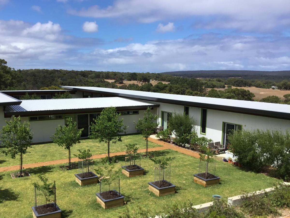 Bed + Bauhaus Hotel Yallingup Exterior foto